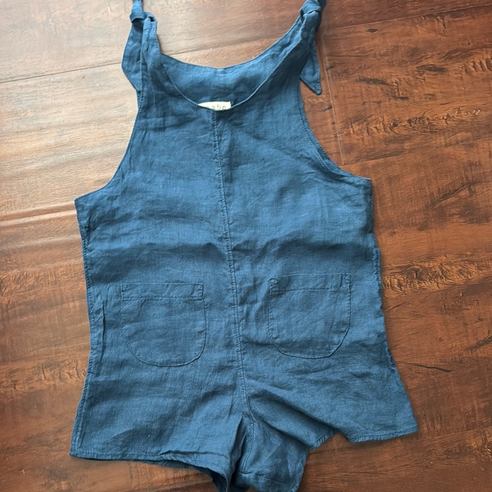 Mabo kids linen Romper with tie straps 4/5yrs